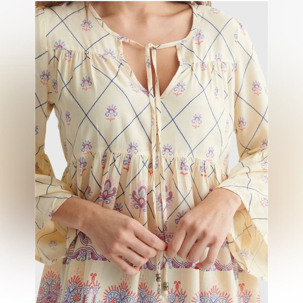 RAGA Anthropologie Ivory Border Print Boho Cream Peasant Top Bell Sleeve L - Picture 3 of 9